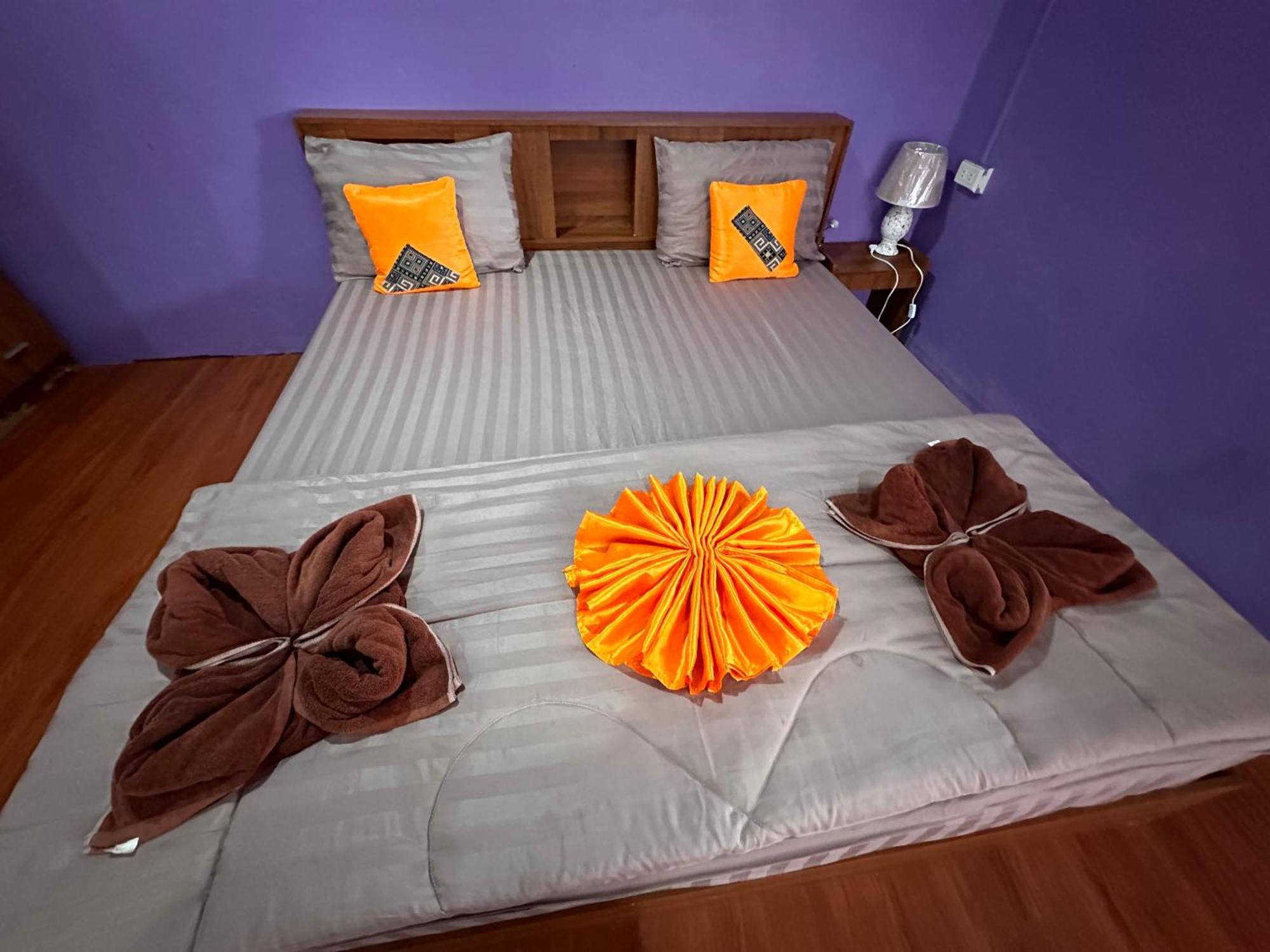 Heaven Guesthouse Pakse Exterior photo